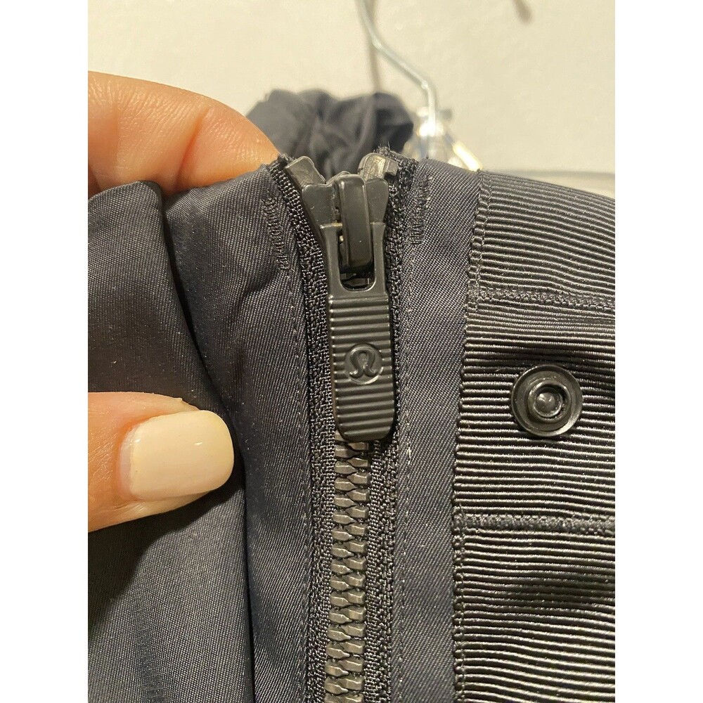 Lululemon OUT IN THE ELEMENTS 3-In-1 PARKA Women's Size 6 Black 600 Goose Down - Picture 11 of 16